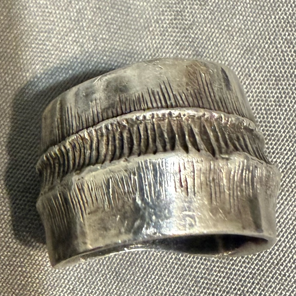 Beautiful vintage Mignon Faget handcrafted ring